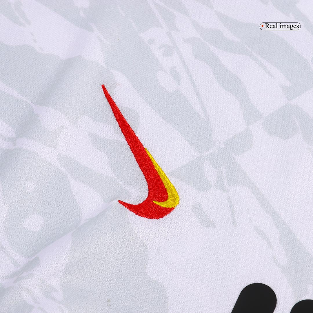 Set Tricouri Fotbal Liverpool Treilea 2024/25.