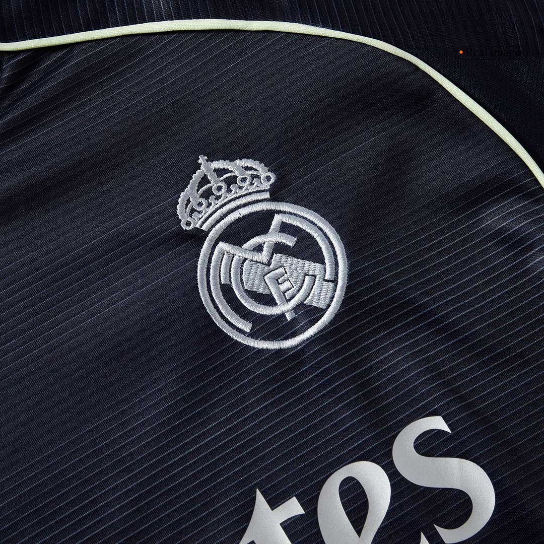 Tricouri Fotbal Real Madrid VINI JR. #7 Deplasare 2025/26