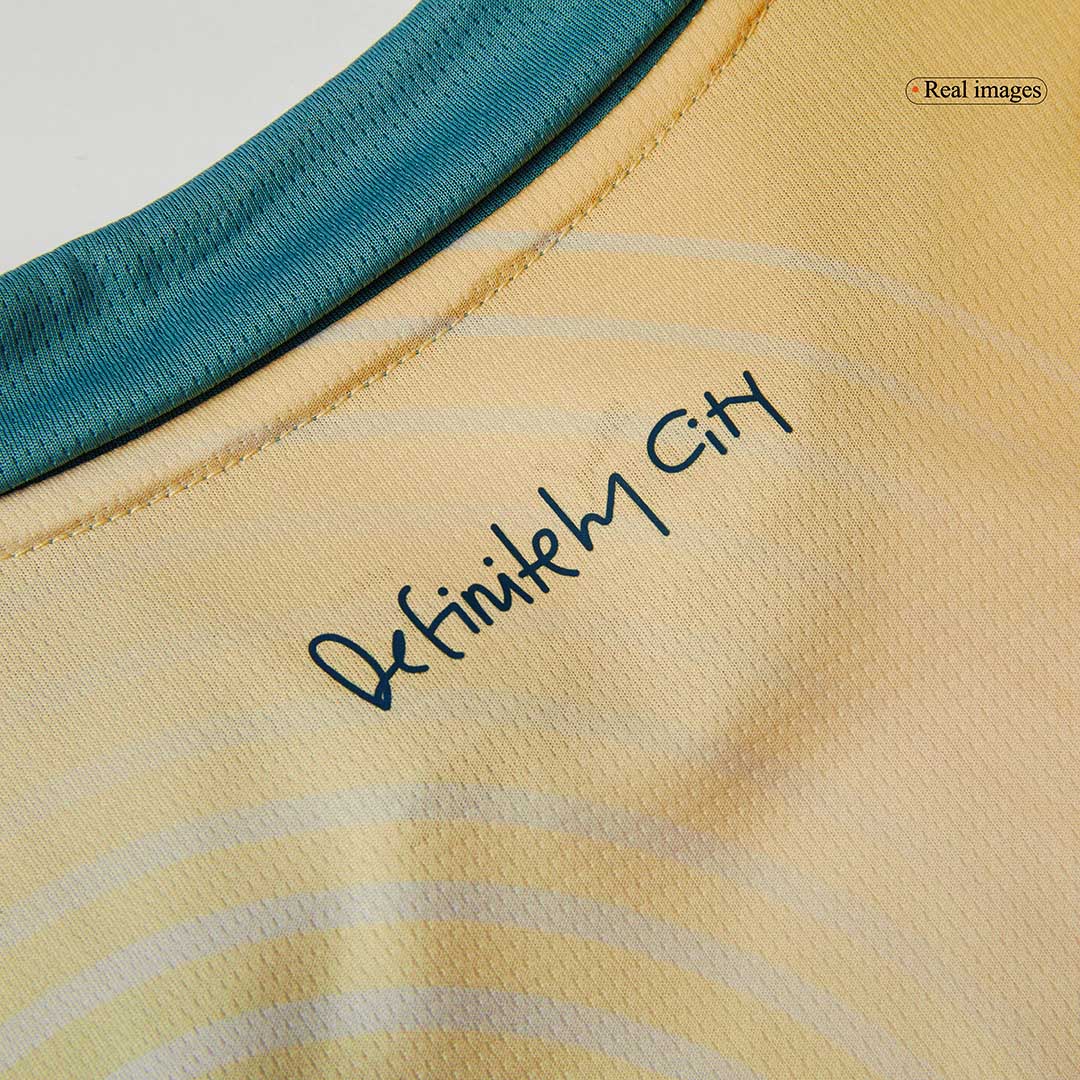 Set Tricouri Fotbal Manchester City Al Patrulea 2024/25 Pentru Copii - Definitely City