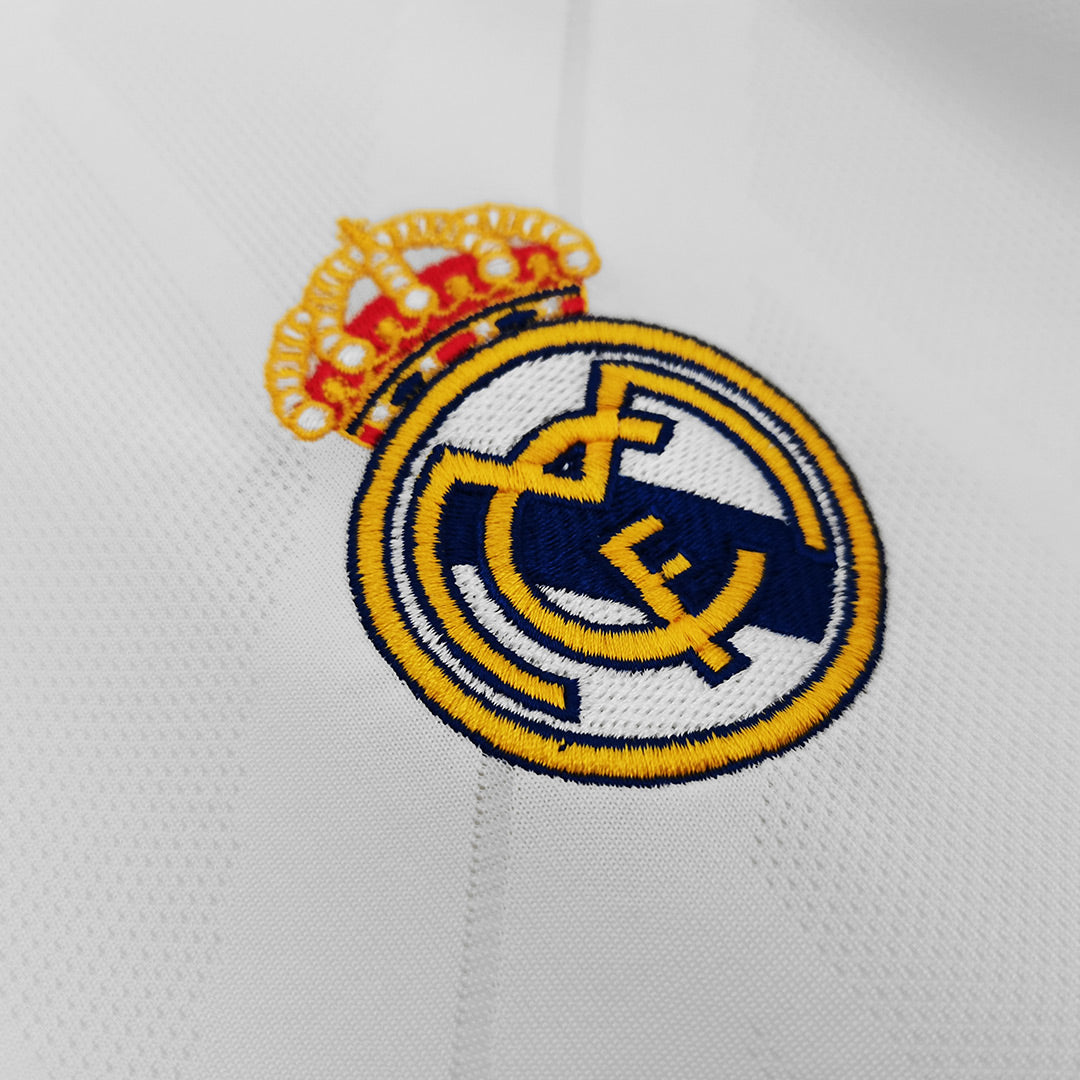 Tricouri Fotbal Vintage Real Madrid BENZEMA #9 Acasă 2017/18 Mânecă Lungă