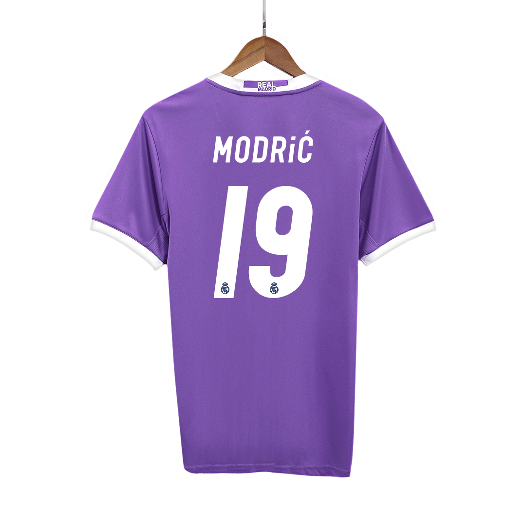 Tricouri Fotbal Vintage Real Madrid MODRIĆ #19 Deplasare 2016/17