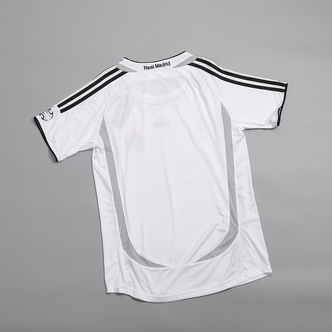 Tricouri Fotbal Vintage Real Madrid BECKHAM #23 Acasă 2006/07