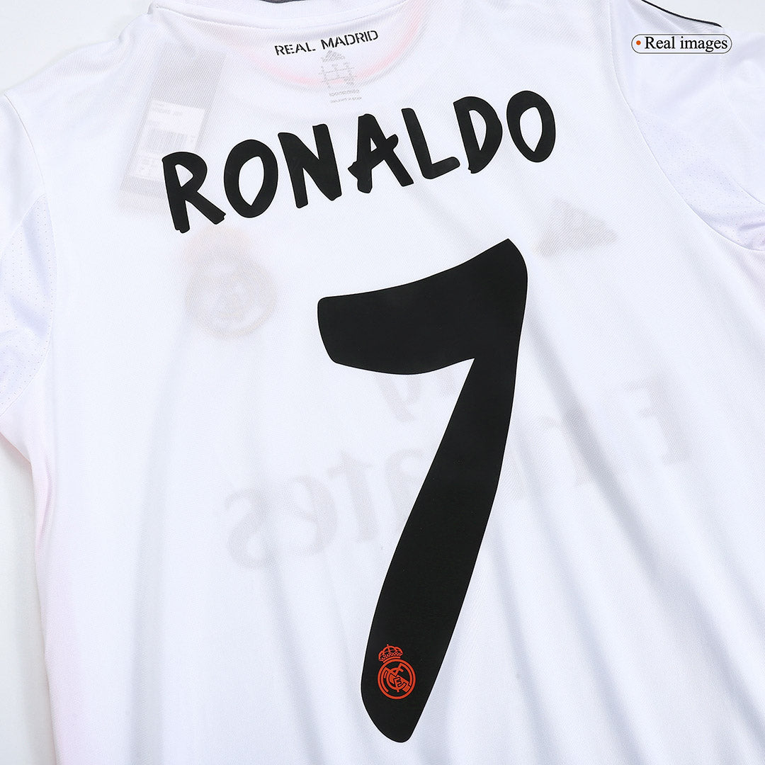Tricouri Fotbal Vintage Real Madrid RONALDO #7 Acasă 2013/14