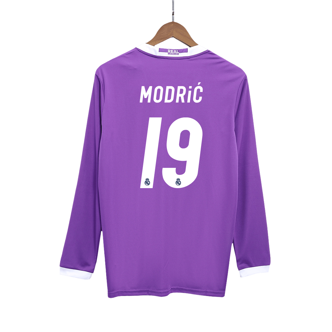 Tricouri Fotbal Vintage Real Madrid MODRIĆ #19 Deplasare 2016/17 Mânecă Lungă