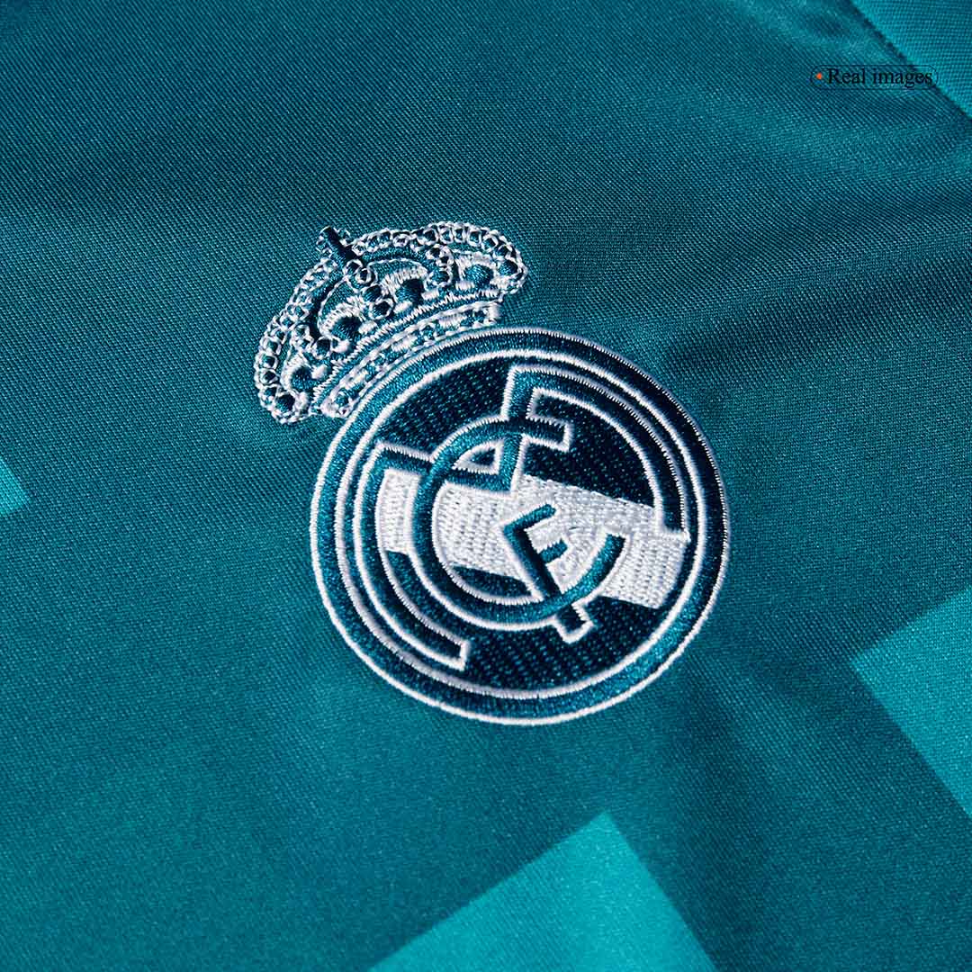 Tricouri Fotbal Vintage Real Madrid Treilea 2017/18 (mărime mare)