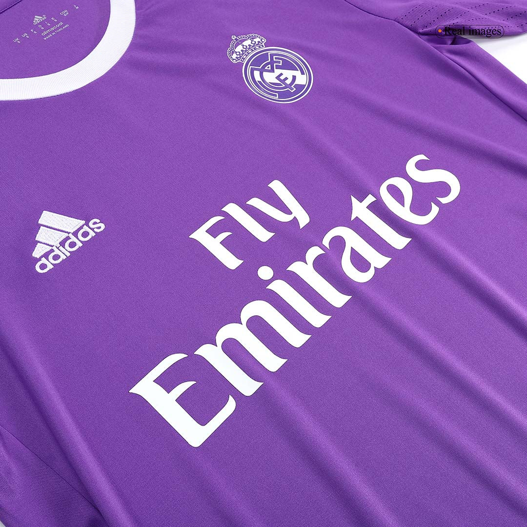 Tricouri Fotbal Vintage Real Madrid Deplasare 2016/17 Mânecă Lungă