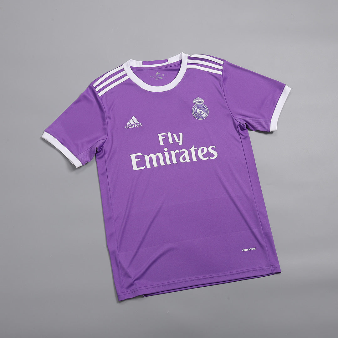 Tricouri Fotbal Vintage Real Madrid Deplasare 2016/17