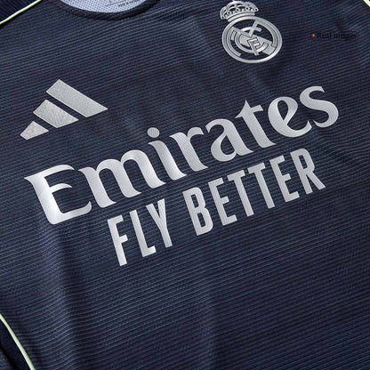 Tricouri Fotbal Real Madrid VINI JR. #7 Deplasare 2025/26 Authentic