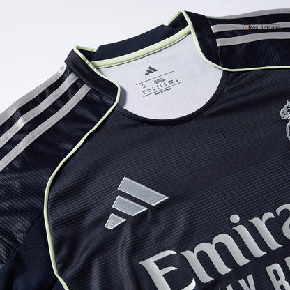 Tricouri Fotbal Real Madrid BELLINGHAM #5 Deplasare 2025/26 (mărime mare)