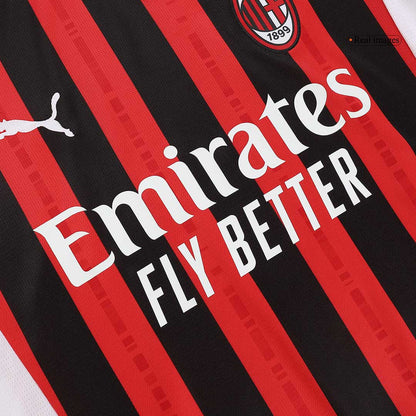 Tricouri Fotbal AC Milan Acasă 2024/25 (mărime mare)