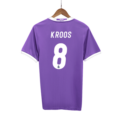Tricouri Fotbal Vintage Real Madrid KROOS #8 Deplasare 2016/17