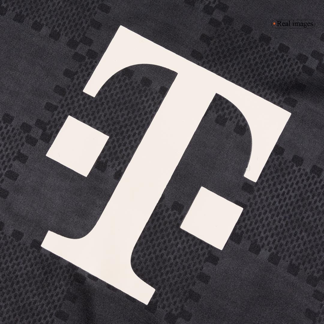 Set Tricouri Fotbal Bayern Munchen Treilea 2025/26 Pentru Copii